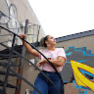 Meet your Posher, Siham